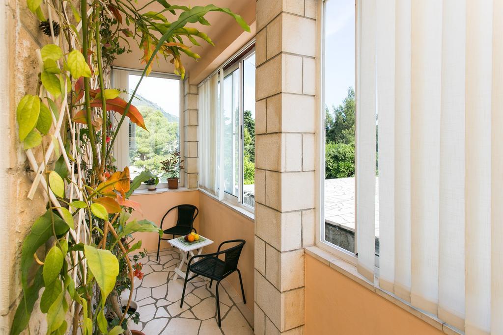 Yellow Room Guesthouse Ντουμπρόβνικ Δωμάτιο φωτογραφία